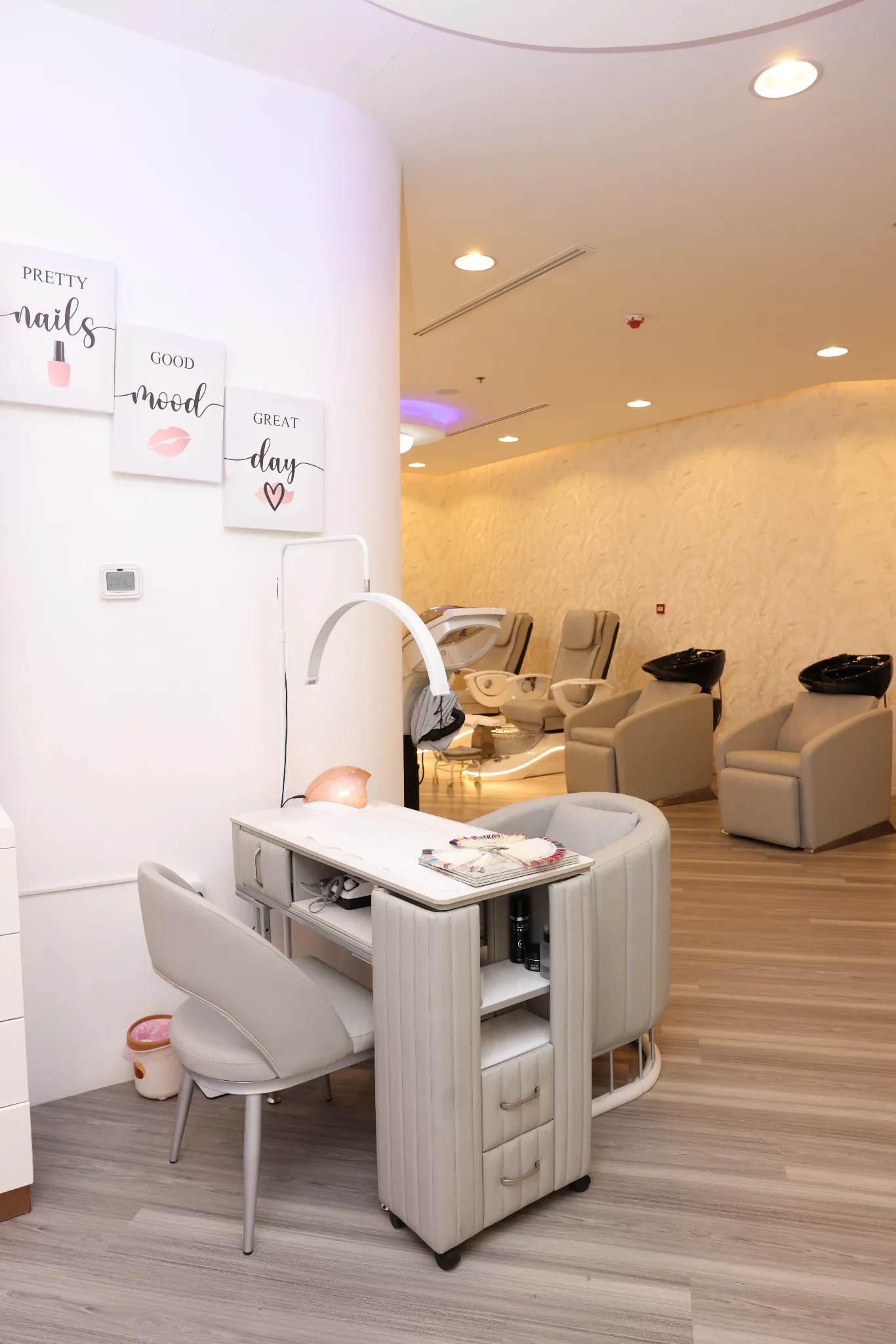 Science-backed beauty care in a luxurious setting at Fleur Roz Lounge