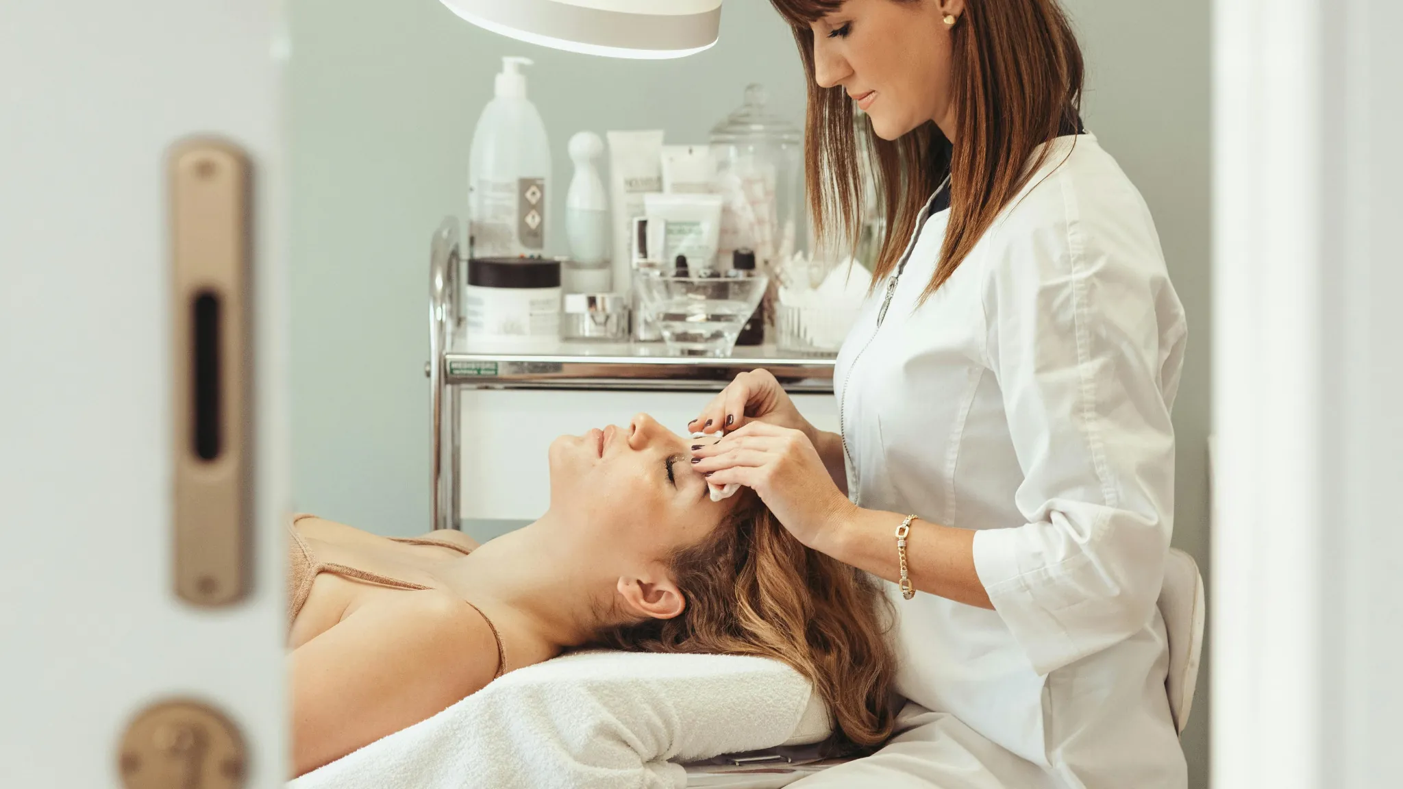 Personalized beauty and wellness treatments at Fleur Roz salon in Sharjah